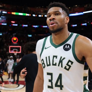 江南体育在线-已3连败！明天雄鹿客战老鹰 字母哥&amp;小凯文·波特出战成疑